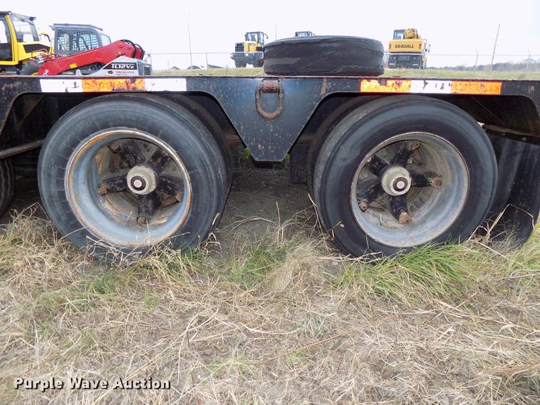 image for item DE7544 1993 Entyre lowboy equipment trailer