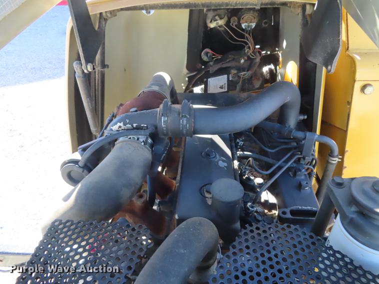 image for item DF1338 2007 Vermeer BC1000XL chipper