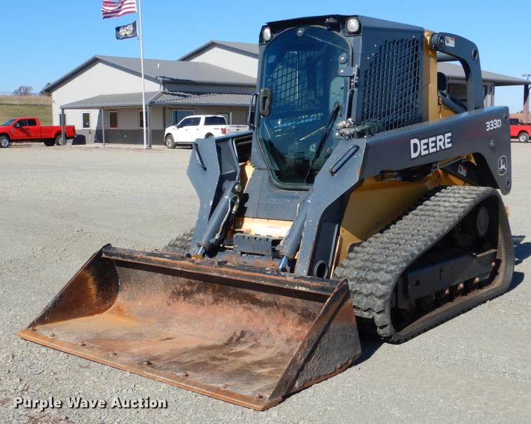 image for item DF2041 2012 John Deere 333D skid steer
