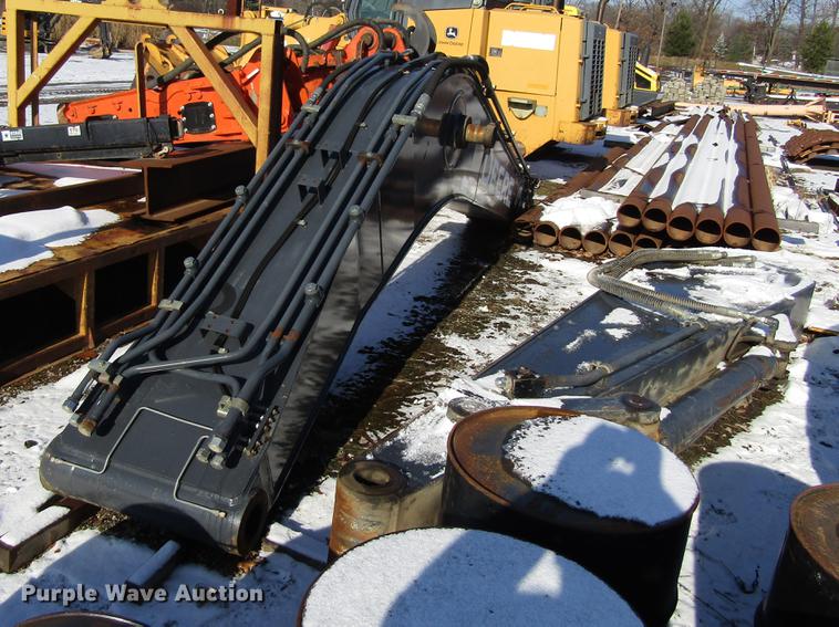 image for item DF3905 John Deere 350D excavator boom and stick