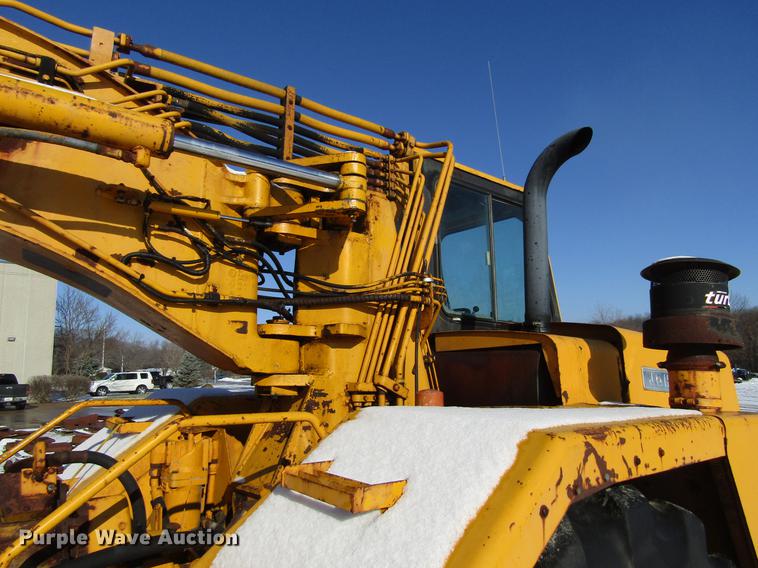 image for item DF3908 1978 John Deere 762 elevating scraper