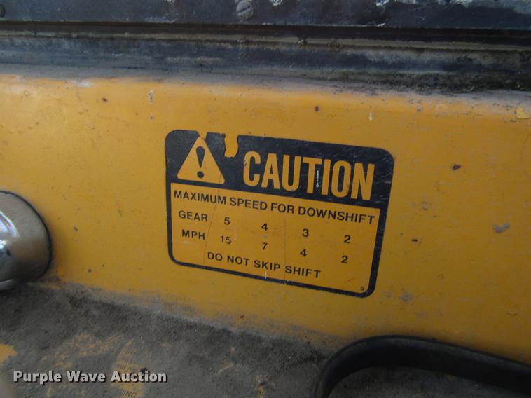 image for item DF3908 1978 John Deere 762 elevating scraper