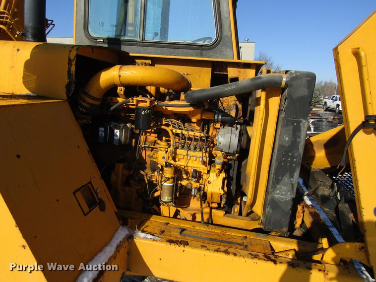 image for item DF3908 1978 John Deere 762 elevating scraper