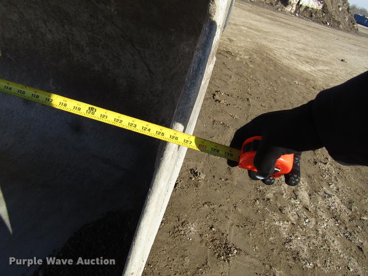 image for item DF3912 1998 John Deere 744H wheel loader