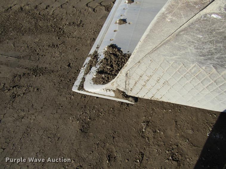 image for item DF3912 1998 John Deere 744H wheel loader