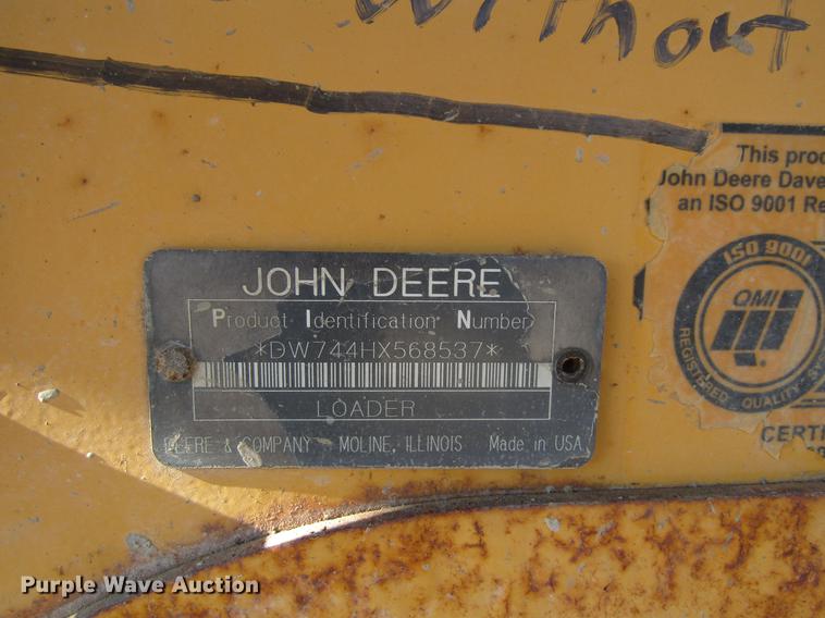 image for item DF3912 1998 John Deere 744H wheel loader