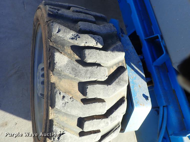 image for item DG2918 2003 Genie GS-4390 scissor lift