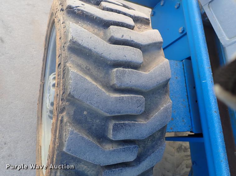 image for item DG2918 2003 Genie GS-4390 scissor lift