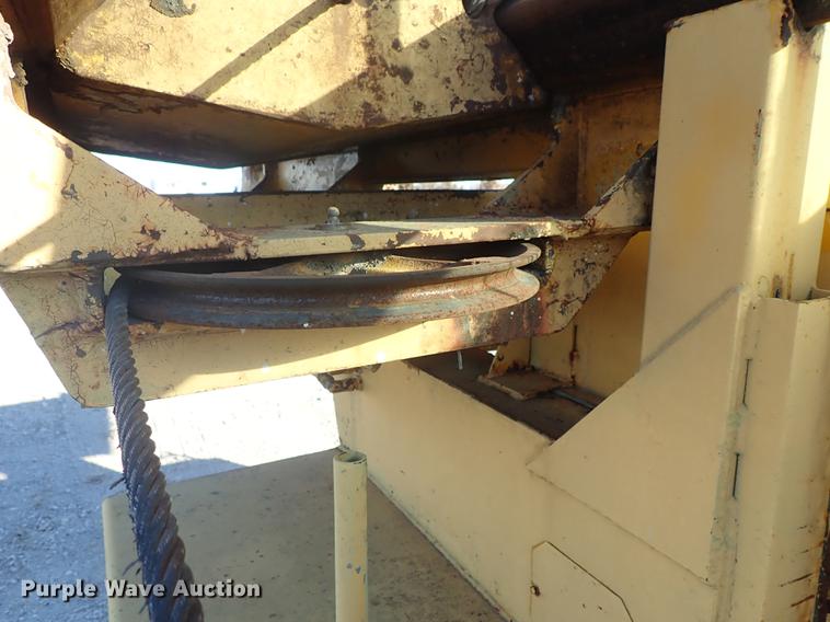 image for item DG2919 Broderson MH-42 Hydra hammer