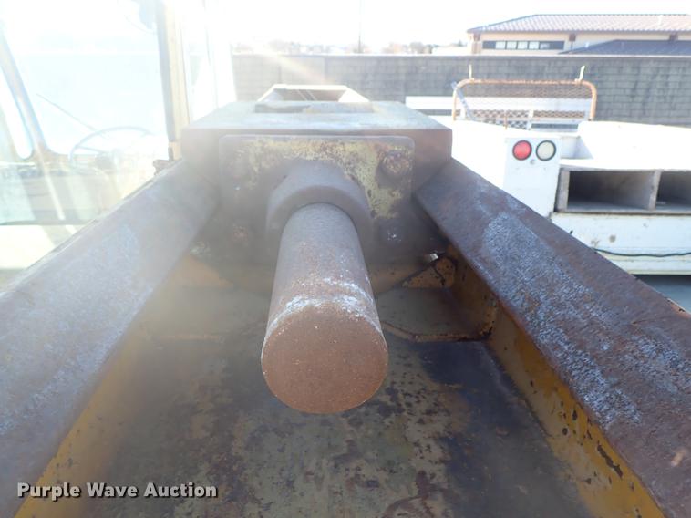 image for item DG2919 Broderson MH-42 Hydra hammer