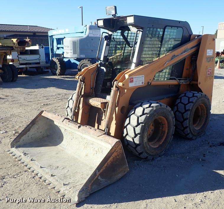 image for item DG2920 2003 Case 70XT skid steer