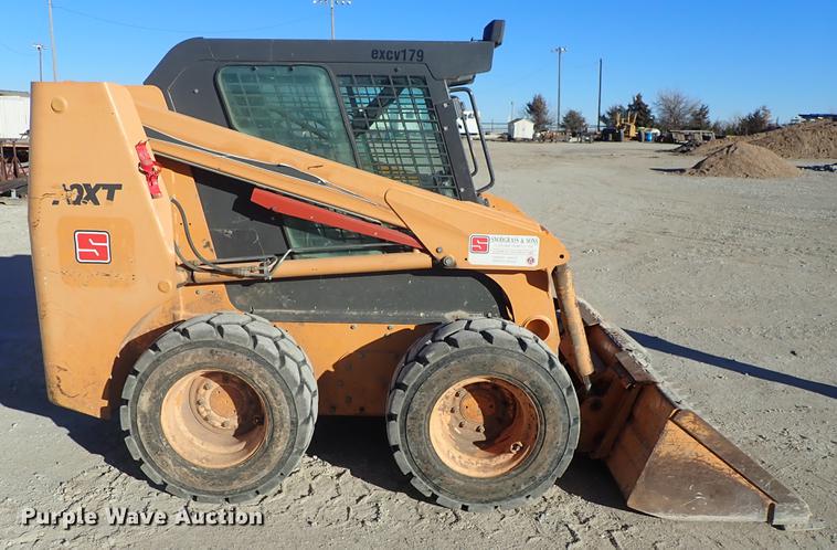 image for item DG2920 2003 Case 70XT skid steer