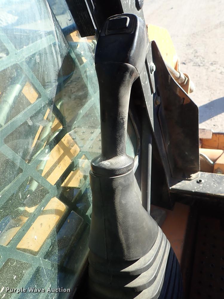 image for item DG2920 2003 Case 70XT skid steer