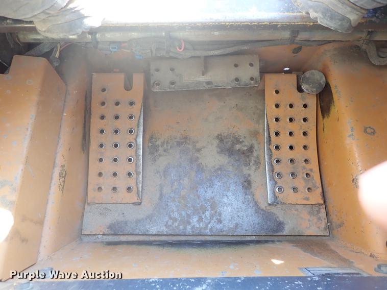 image for item DG2920 2003 Case 70XT skid steer