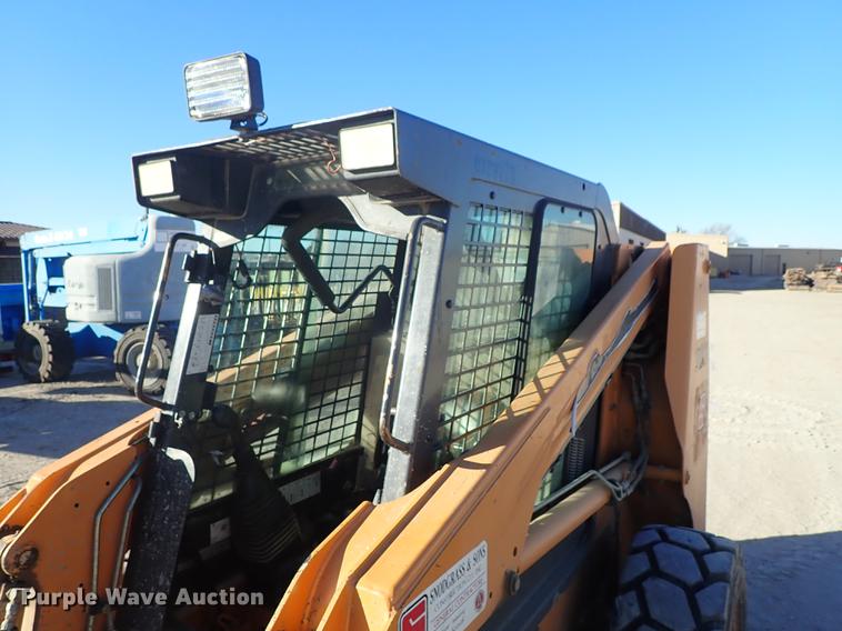 image for item DG2920 2003 Case 70XT skid steer