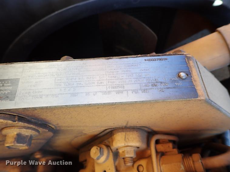 image for item DG2928 2000 Case 660 cable plow