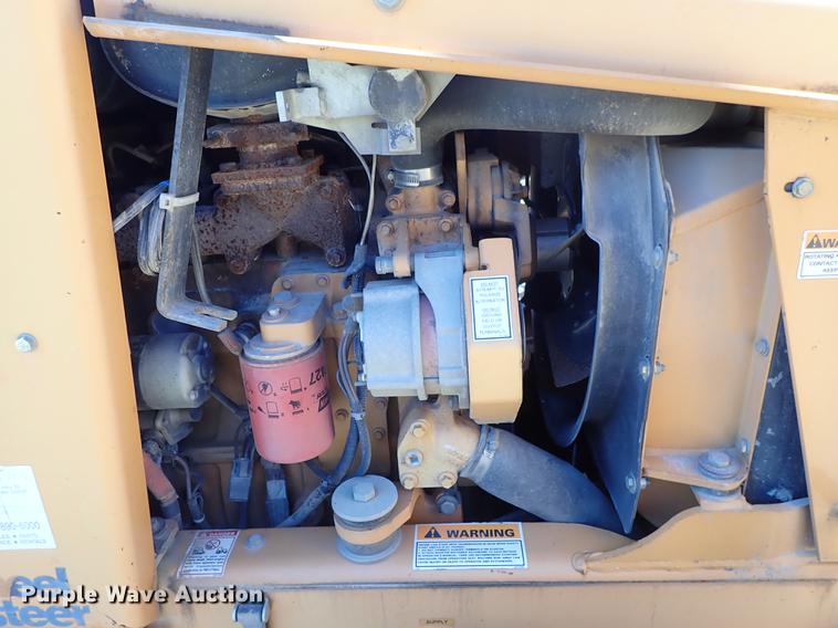 image for item DG2928 2000 Case 660 cable plow