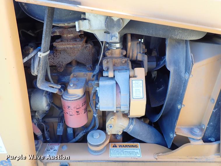 image for item DG2928 2000 Case 660 cable plow