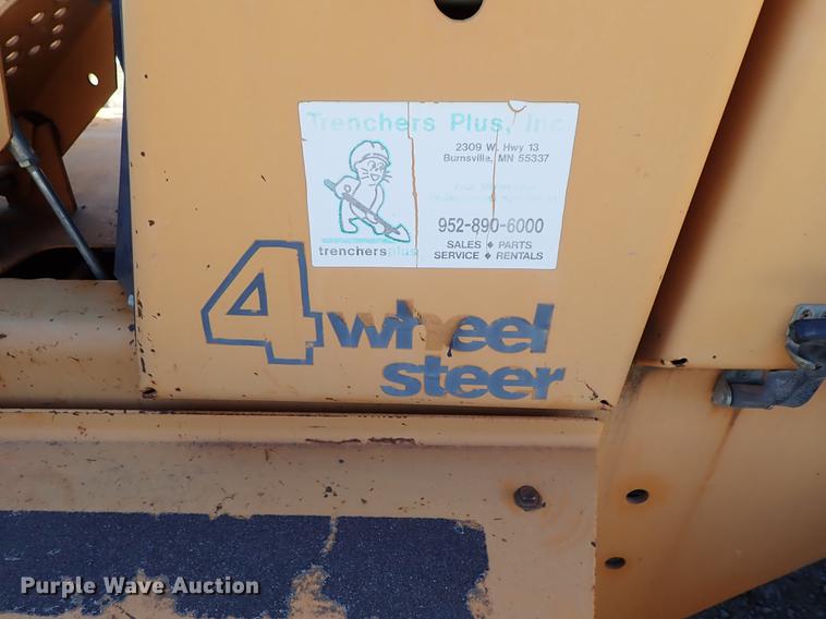 image for item DG2928 2000 Case 660 cable plow