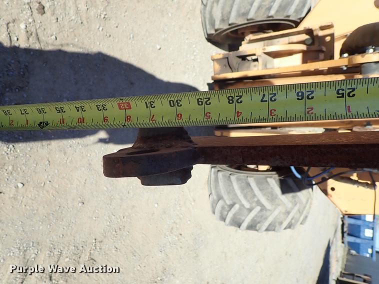 image for item DG2928 2000 Case 660 cable plow