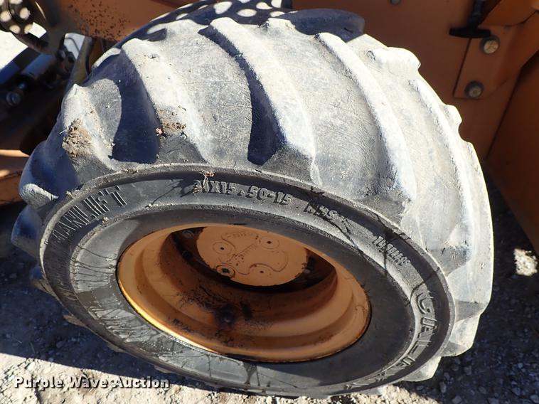 image for item DG2928 2000 Case 660 cable plow