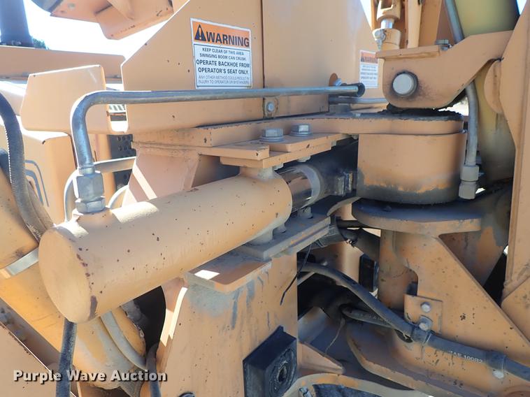 image for item DG2928 2000 Case 660 cable plow