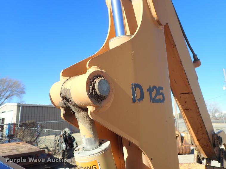 image for item DG2928 2000 Case 660 cable plow