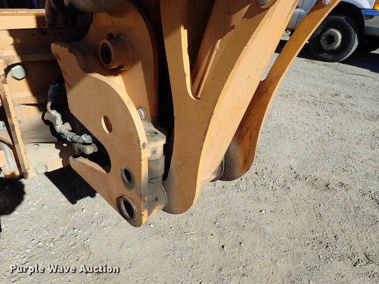 image for item DG2928 2000 Case 660 cable plow