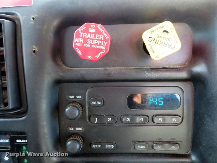 image for item DG3797 2007 Chevrolet C8500 bucket truck