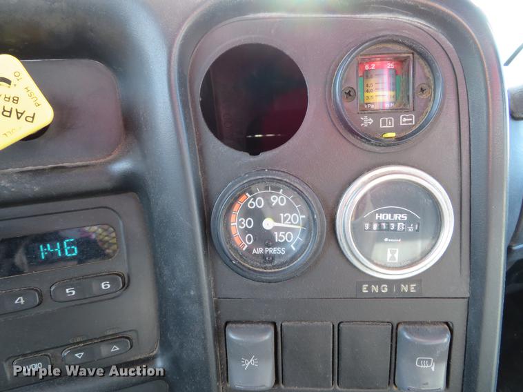 image for item DG3797 2007 Chevrolet C8500 bucket truck