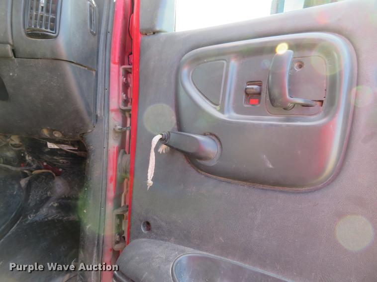 image for item DG3797 2007 Chevrolet C8500 bucket truck