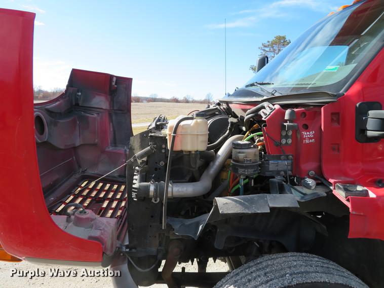 image for item DG3797 2007 Chevrolet C8500 bucket truck