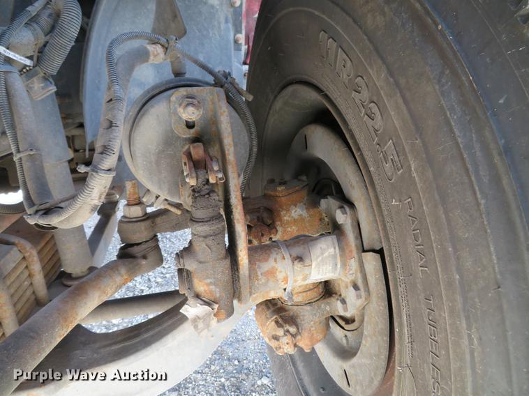 image for item DG3797 2007 Chevrolet C8500 bucket truck