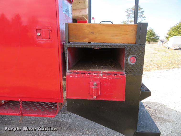 image for item DG3797 2007 Chevrolet C8500 bucket truck