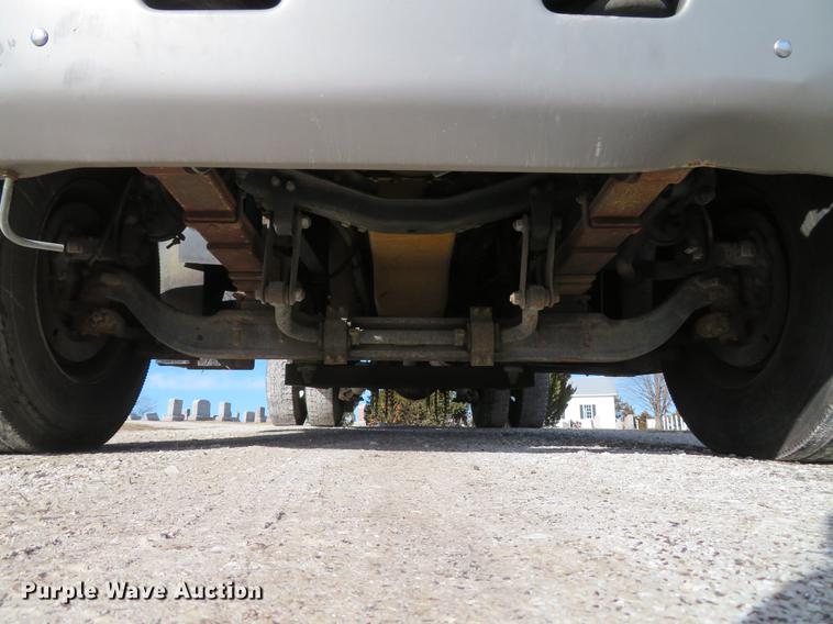 image for item DG3797 2007 Chevrolet C8500 bucket truck