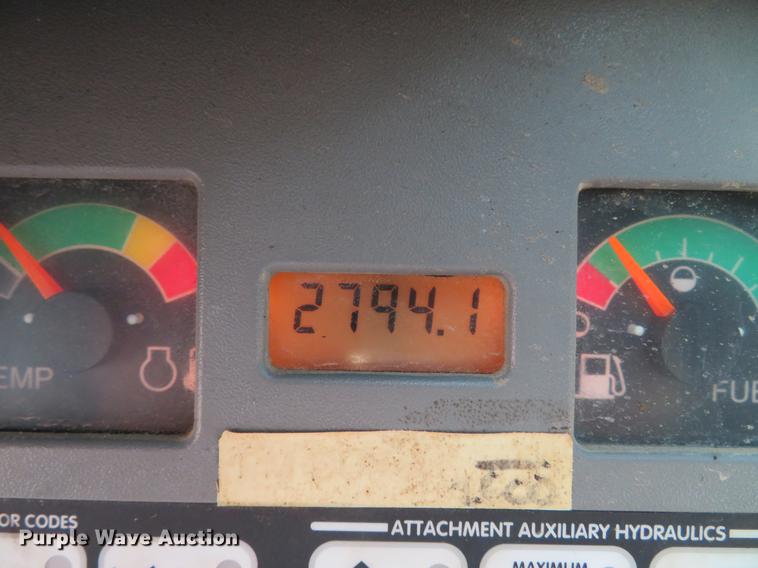 image for item DG3803 2003 Bobcat S250 skid steer