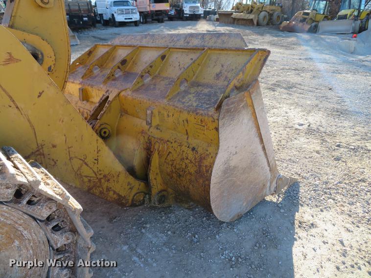 image for item DG3804 1984 Caterpillar 953 track loader