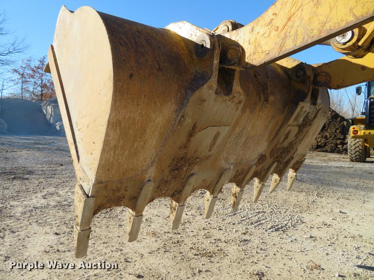 image for item DG3804 1984 Caterpillar 953 track loader