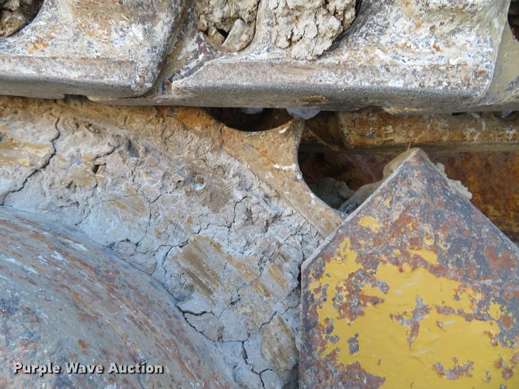 image for item DG3804 1984 Caterpillar 953 track loader