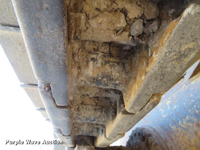 image for item DG3804 1984 Caterpillar 953 track loader