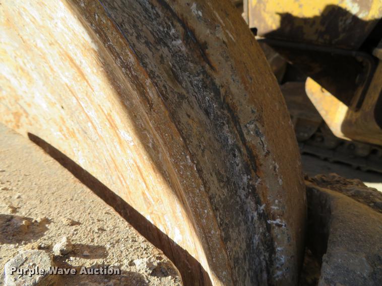 image for item DG3804 1984 Caterpillar 953 track loader