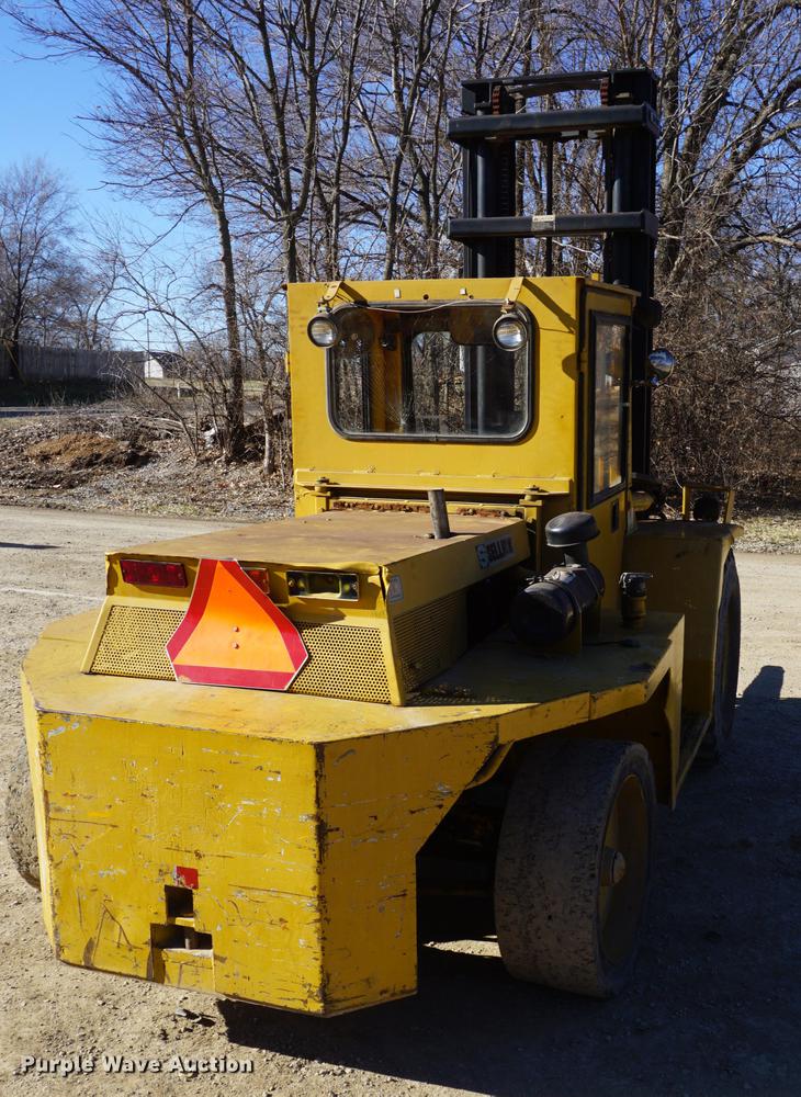 image for item DI9297 1999 Sellick SG60 forklift