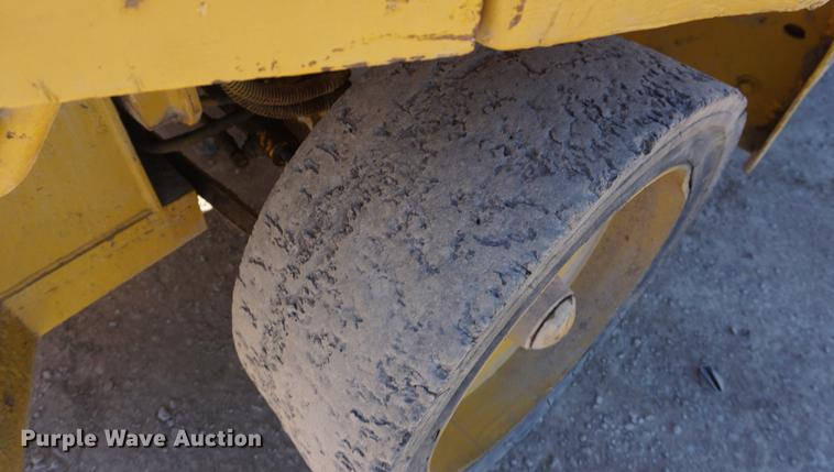 image for item DI9297 1999 Sellick SG60 forklift