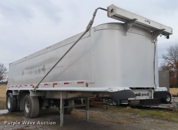 image for item DN9143 2006 Travis end dump trailer