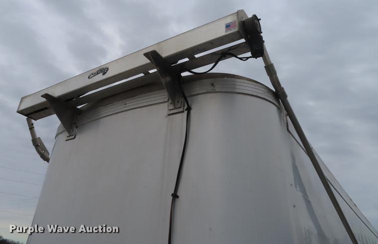 image for item DN9143 2006 Travis end dump trailer