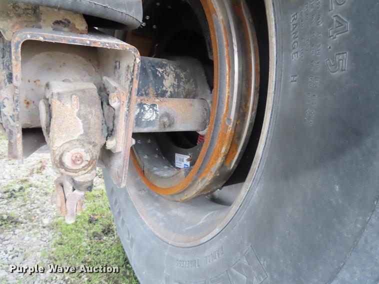 image for item DN9143 2006 Travis end dump trailer