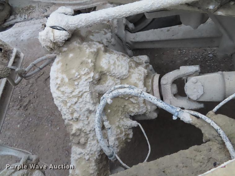 image for item DN9144 1999 Sterling L-Line truck cab and chassis