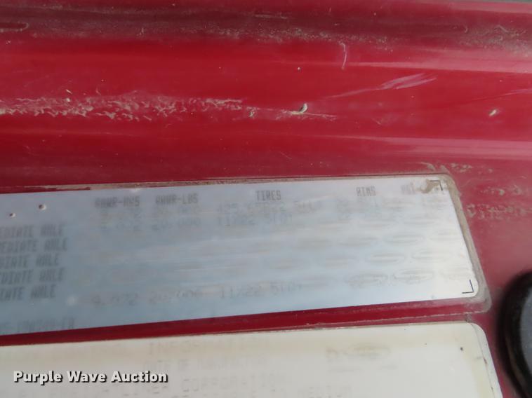 image for item DN9144 1999 Sterling L-Line truck cab and chassis