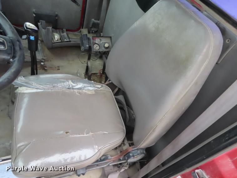 image for item DN9144 1999 Sterling L-Line truck cab and chassis