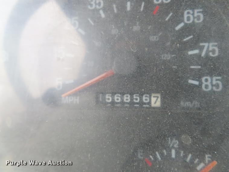 image for item DN9144 1999 Sterling L-Line truck cab and chassis